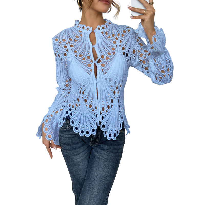 Sarah | Blusa moderna con detalles calados