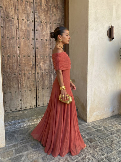 Chalina | El vestido que irradia elegancia natural