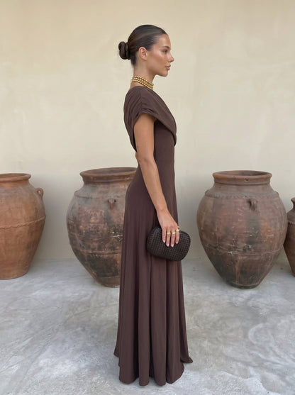 Chalina | El vestido que irradia elegancia natural